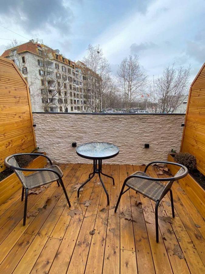 Super Seven Inn Belgrad Exterior foto