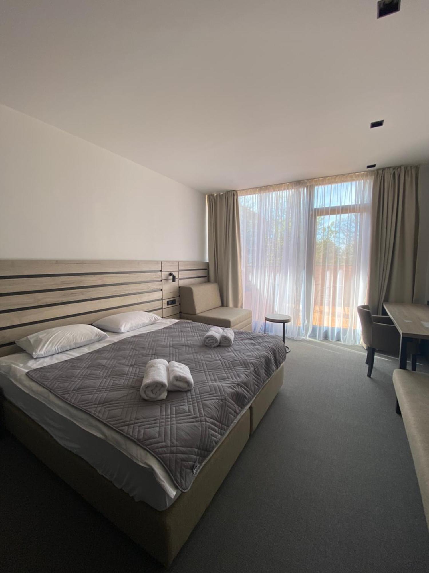 Super Seven Inn Belgrad Cameră foto